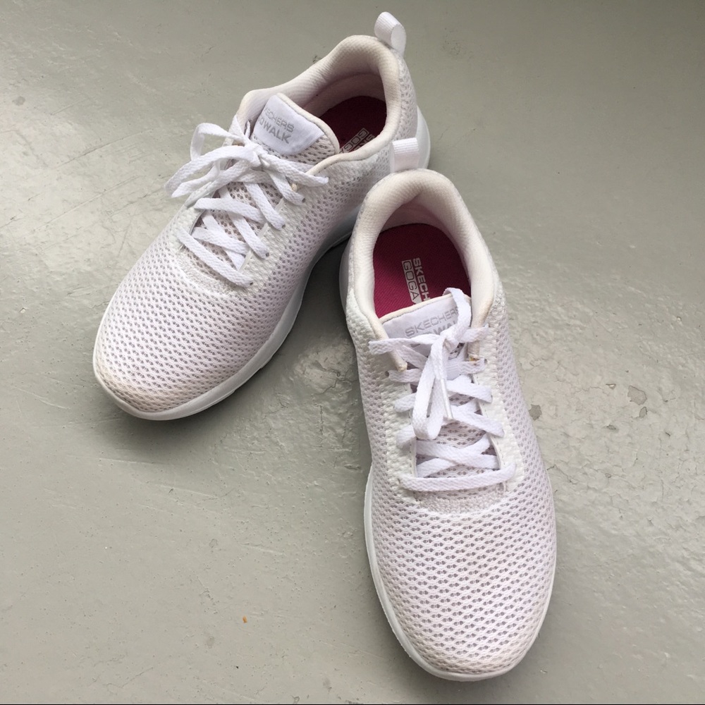 Skechers GOwalk GoGa Max